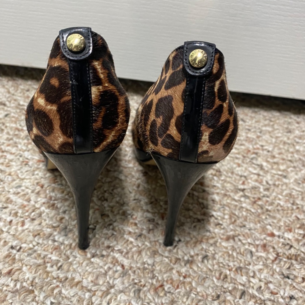 Michael Kors leopard heel